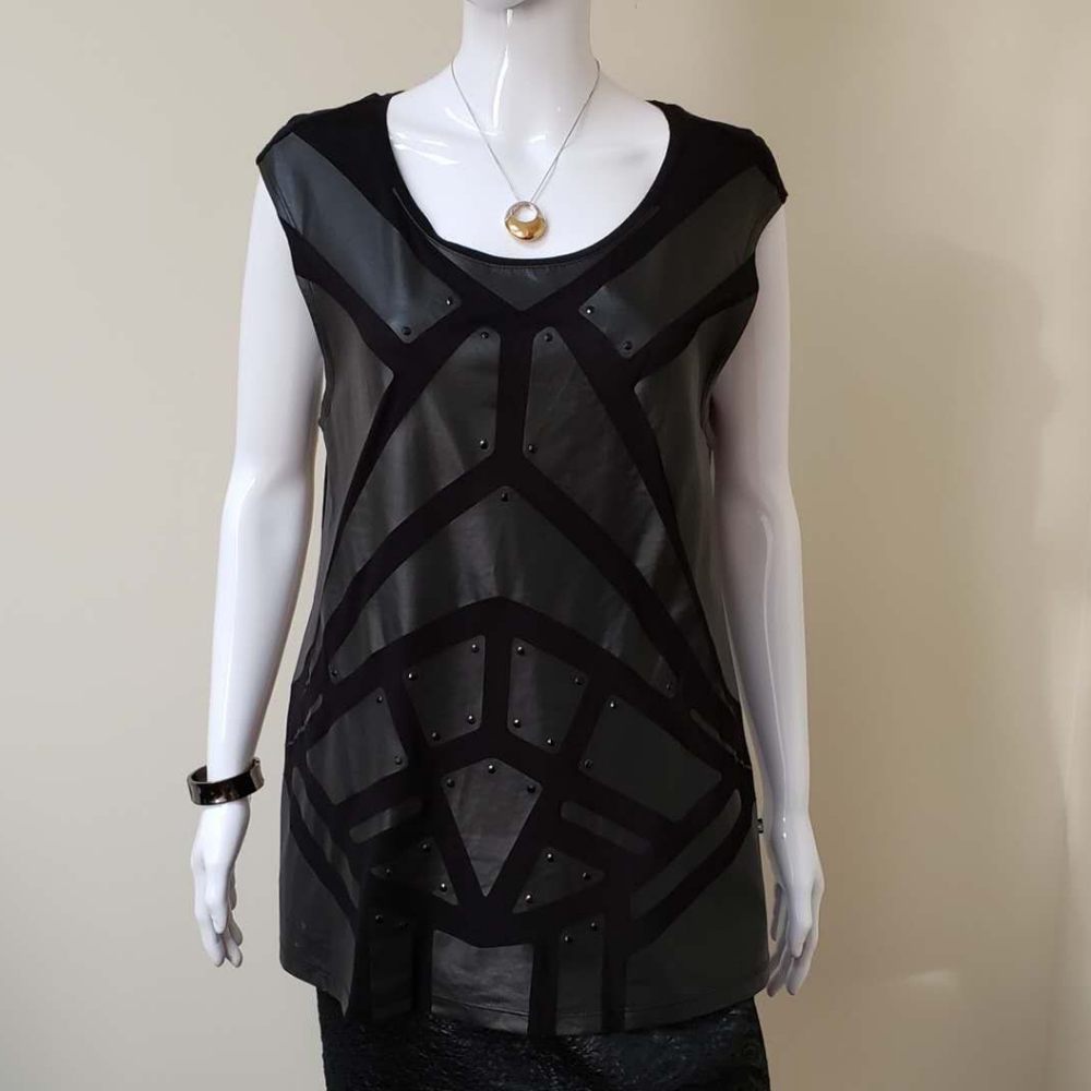 Rock & Republic Star Wars Black Top Size M
